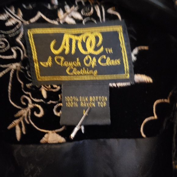 Black Blazer never worn - Picture 3 of 3